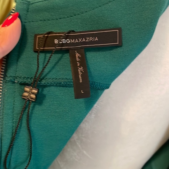 💚BCBG Jewel Green Dress - Picture 3 of 9